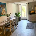 Centre Old Town 5 Pers 2 Bedroom Cannes