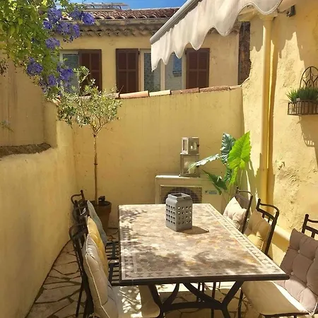 Centre Old Town 5 Pers 2 Bedroom * Cannes
